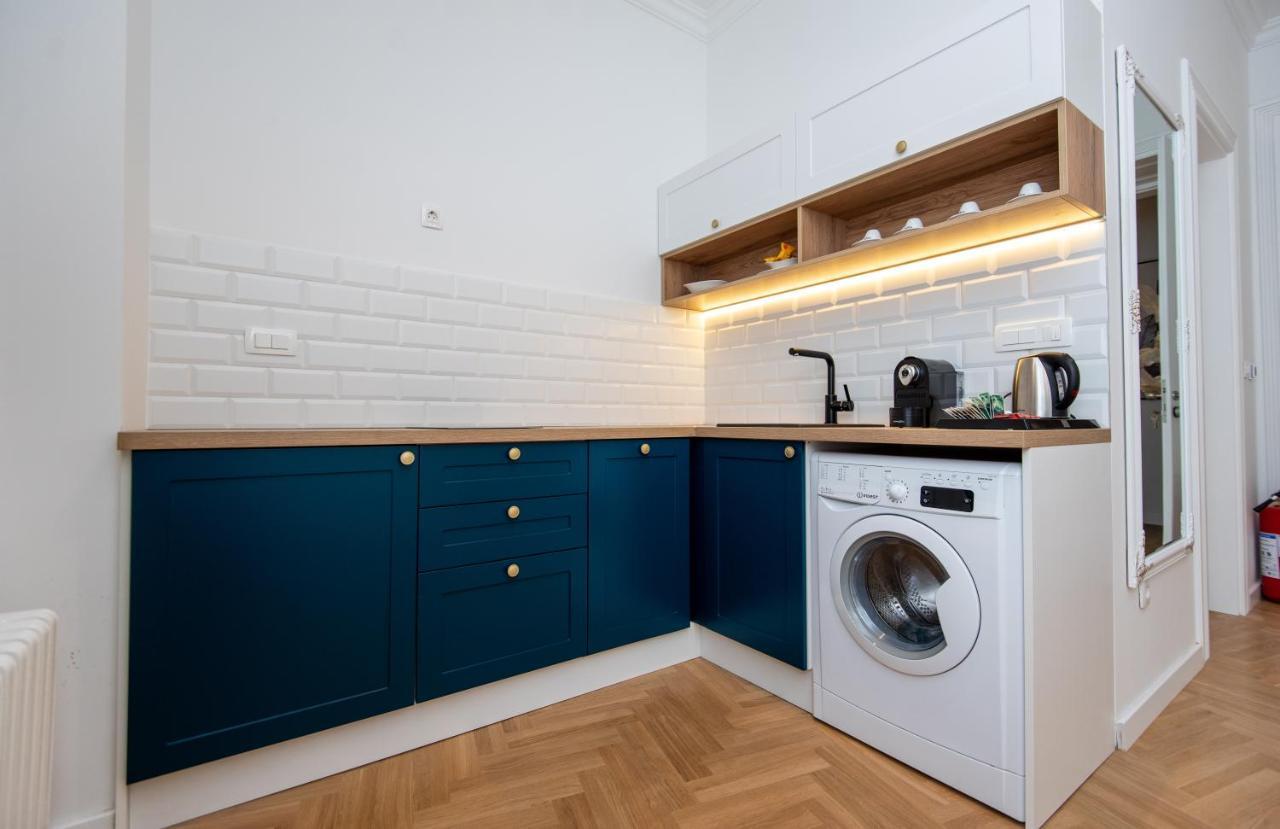Megapolis City Center Suites Сараево Экстерьер фото