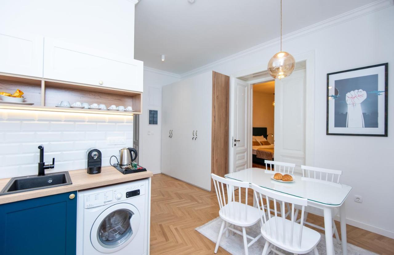 Megapolis City Center Suites Сараево Экстерьер фото